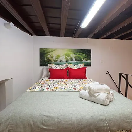 Apartamento Acogedor Duplex En El Centro Sevilha